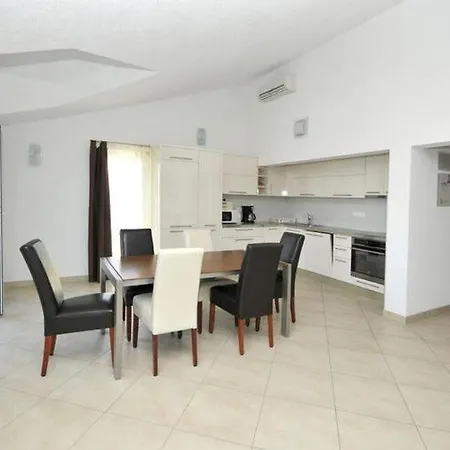 Moonlight - Two Bedroom With Sea View Balcony And Terrace Delux Apartmán Trogir
