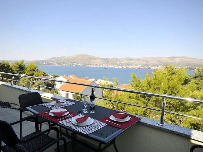 Apartmán Moonlight - Two Bedroom With Sea View Balcony And Terrace Delux