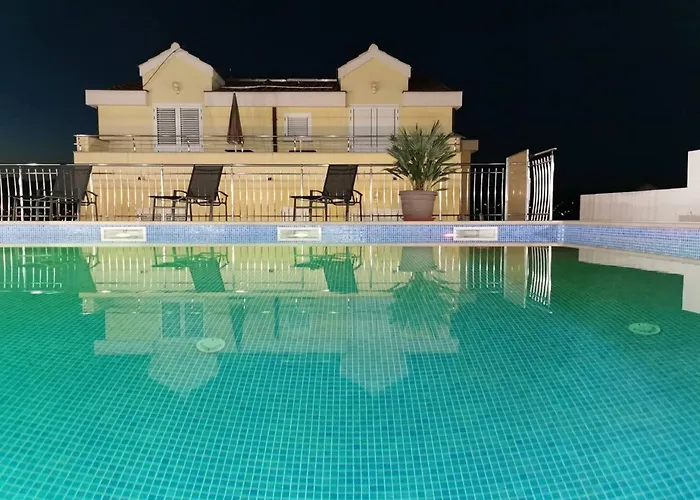 Apartmán Moonlight - Two Bedroom With Sea View Balcony And Terrace Delux Trogir